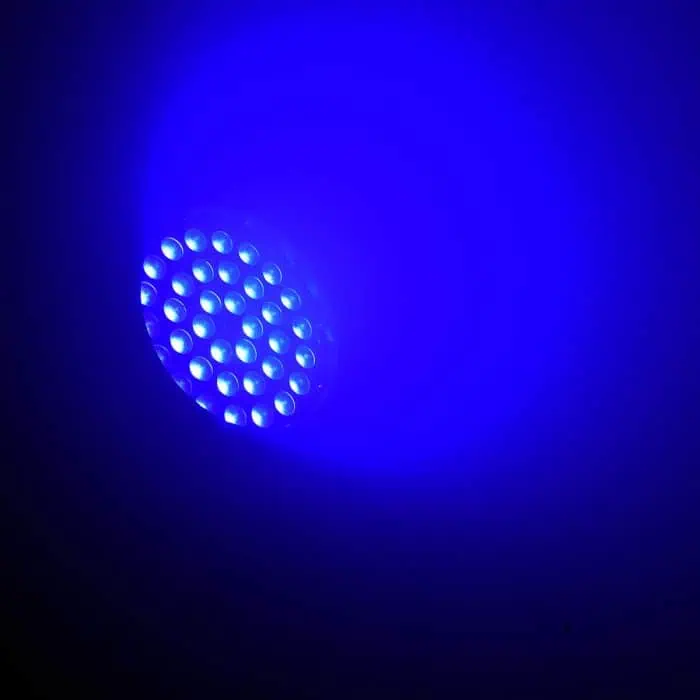 Testa Mobile Wash LED 36x15W Accesa Luce Blu