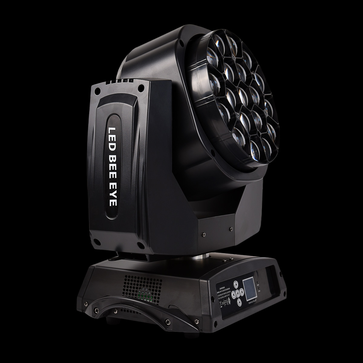 Testa_Mobile_Wash_Zoom_19x15W Testa Mobile Wash Zoom 19x15W su Sfondo Nero