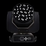 Testa Mobile Wash Zoom 19x15W in Prospettiva Frontale su Sfondo Nero