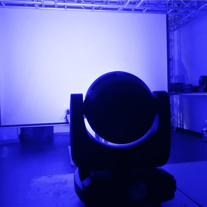 Testa Mobile LED Wash Zoom Bee Eye SOPHIE LED RGBW 7x40W 6