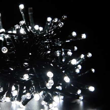 Catena Luminosa di Natale a 200 LED con 8 giochi di Luce per uso Interno/Esterno (Luce Bianca) - immagine 2