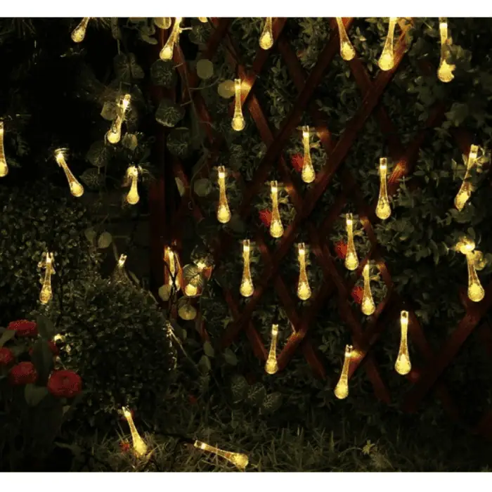 Catena Luminosa Solare Di Natale A Forma Di Goccia A 50 LED Con 8 Giochi Di Luce Per Uso InternoEsterno Luce Calda 2