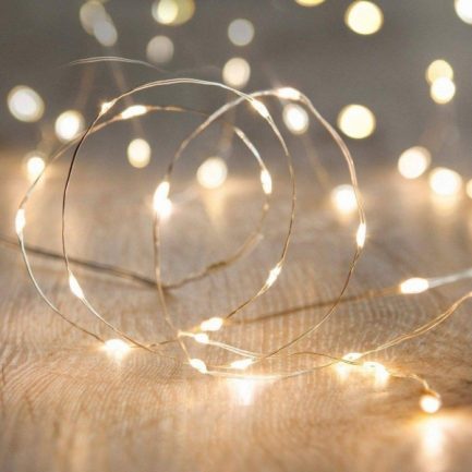 Catena Luminosa di 20 MicroLed alimentati a batteria per uso Interno (Luce Calda) - immagine 2
