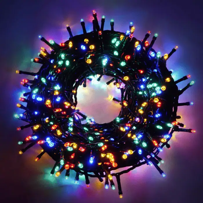 Catena Luminosa Di Natale A 500 LED Con 8 Giochi Di Luce Per Uso InternoEsterno Luce Multicolore 1