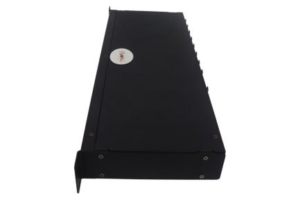Splitter a 8 canali uscita DMX per Controllo Luci con alimentazione PowerCon - immagine 3