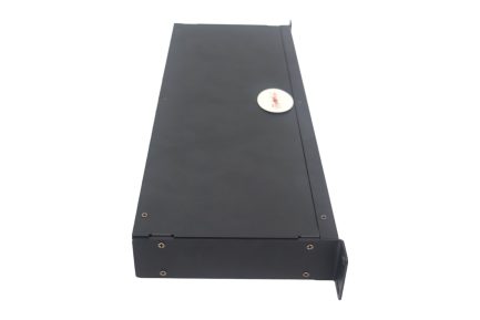 Splitter a 8 canali uscita DMX per Controllo Luci con alimentazione PowerCon - immagine 2