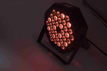 Par LED RGB 36X3W Light 36 LED Full Color - immagine 5