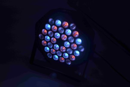 Par LED RGB 36X3W Light 36 LED Full Color - immagine 8