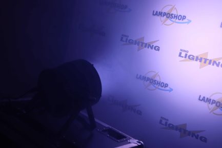 4 Par LED RGBW 15x40W Waterproof Con ZOOM Elettronico Top di gamma Wisdom Line Pro con FlightCase - immagine 13