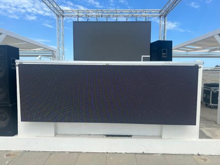 Schermo LEDWALL 3x2 mq Outdoor P3.91 Maxi Schermo da 24 mattonelle 50x50cm + flightcase incluso - immagine 8