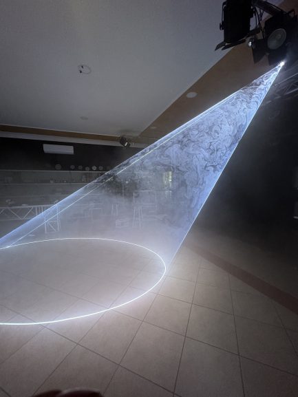 Laser Light Wedding 5W RGBW con Cono di luce e effetti Parole Luminose + Centralina DMX - immagine 4