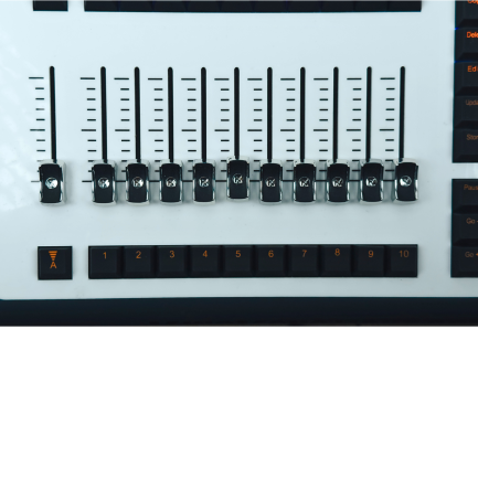 KingKong Baton 1000 consolle Centralina DMX luci professionale 4 universi  touch screen con flight cases - immagine 5
