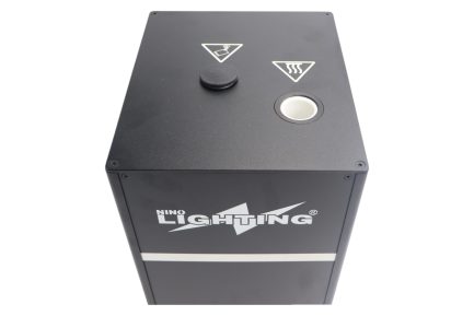 Coppia Fontana Fredda 900W Limited Edition BLACK Spark Machine con Flightcase e ruote NLIGHTING® - immagine 2