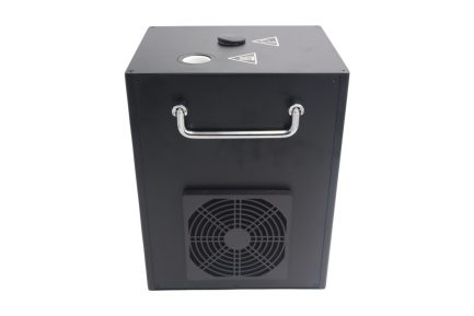Coppia Fontana Fredda 900W Limited Edition BLACK Spark Machine con Flightcase e ruote NLIGHTING® - immagine 3