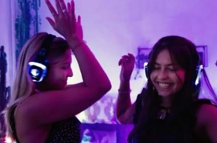 Cuffie Silent Disco Wireless Con LED RGB Silenziose Per Disco Party Ricaricabili - immagine 6