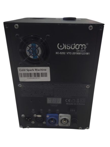 Coppia Spark 600w BLACK Spark Machine con Flightcase Prodotto Usato B-STOCK - immagine 5