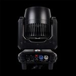 Testa Mobile 7x40W Bee Eye RGBW con Ring Retro in Prospettiva Frontale su Sfondo Nero