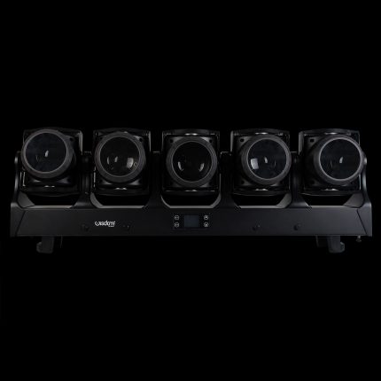 Barra LED Motorizzata Professionale in Prospettiva Frontale su Sfondo Nero