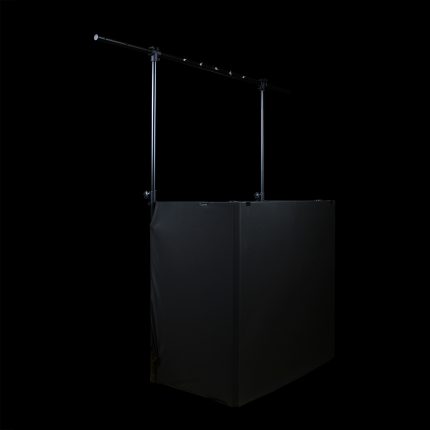 Tavolo Professionale DJ in Acciaio Nero su Sfondo Nero