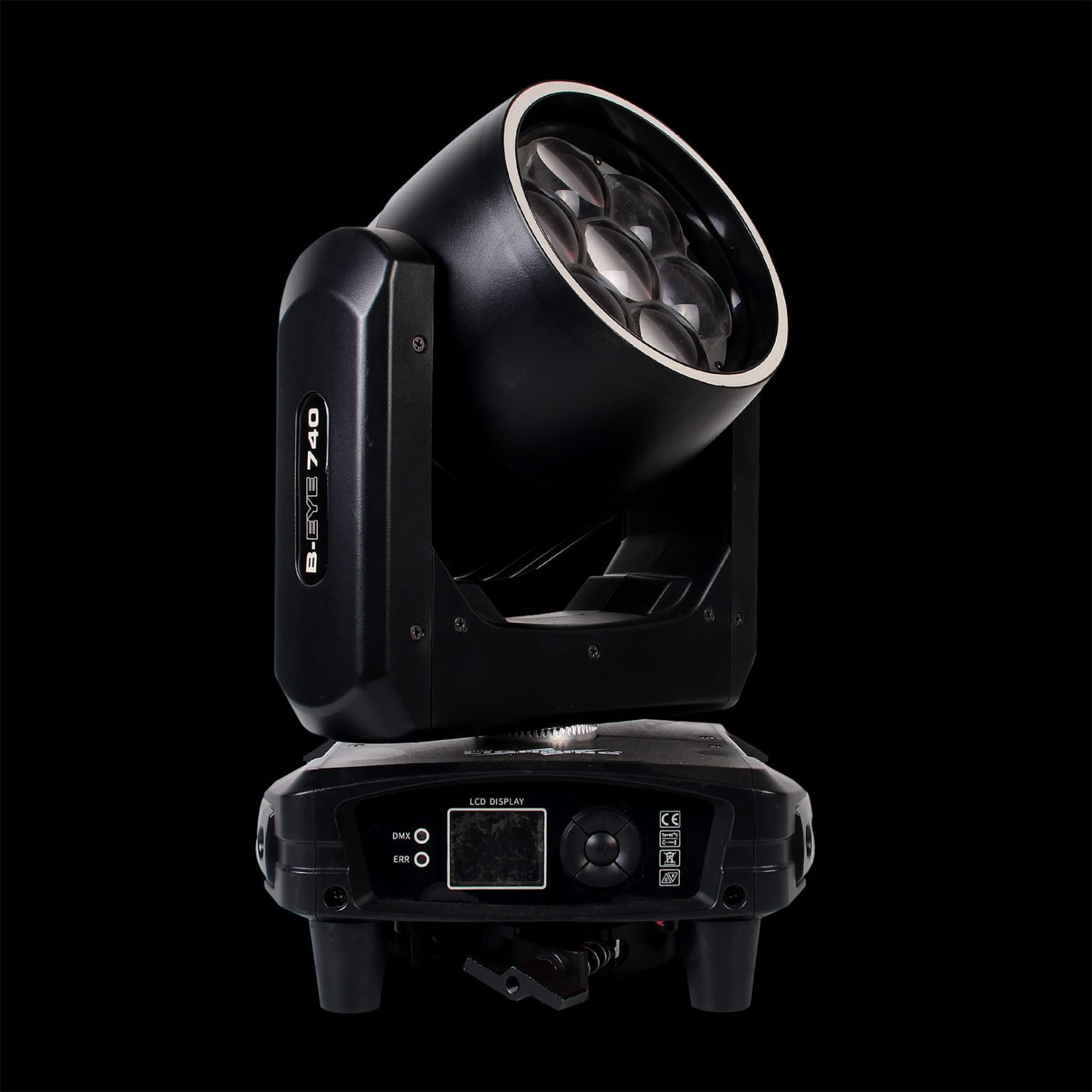 Testa Mobile Bee Eye 7x40W RGBW con Ring 1536x1536 1