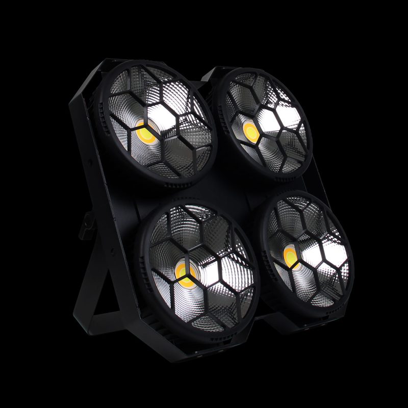Accecatore Professionale 4x100W LED COB 2 Colori su Sfondo Nero